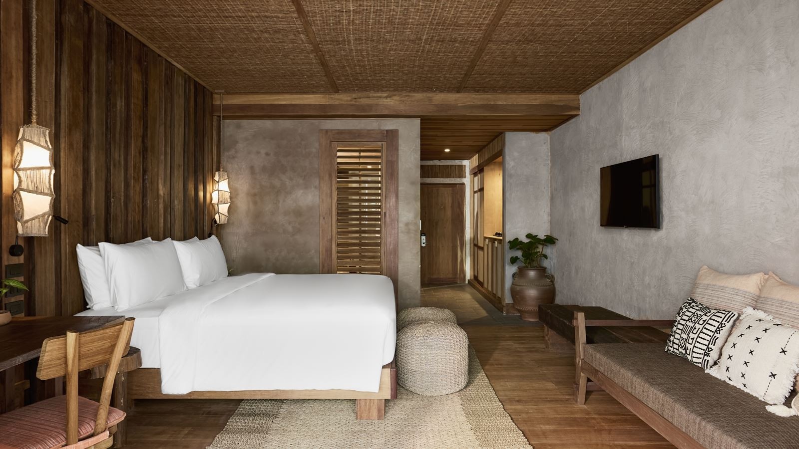 rooms-premium-pool-access-garden