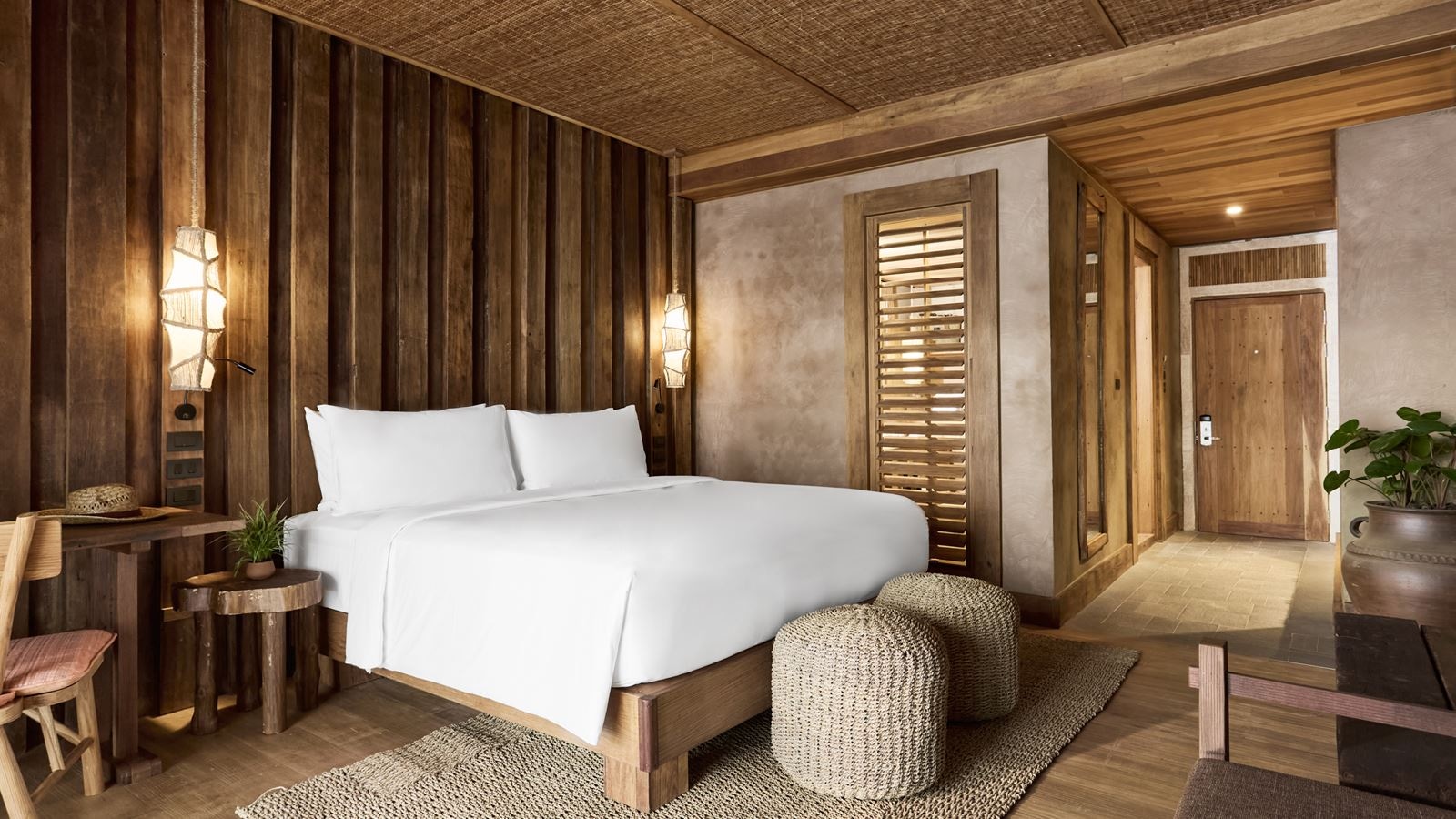 rooms-premium-pool-access-garden