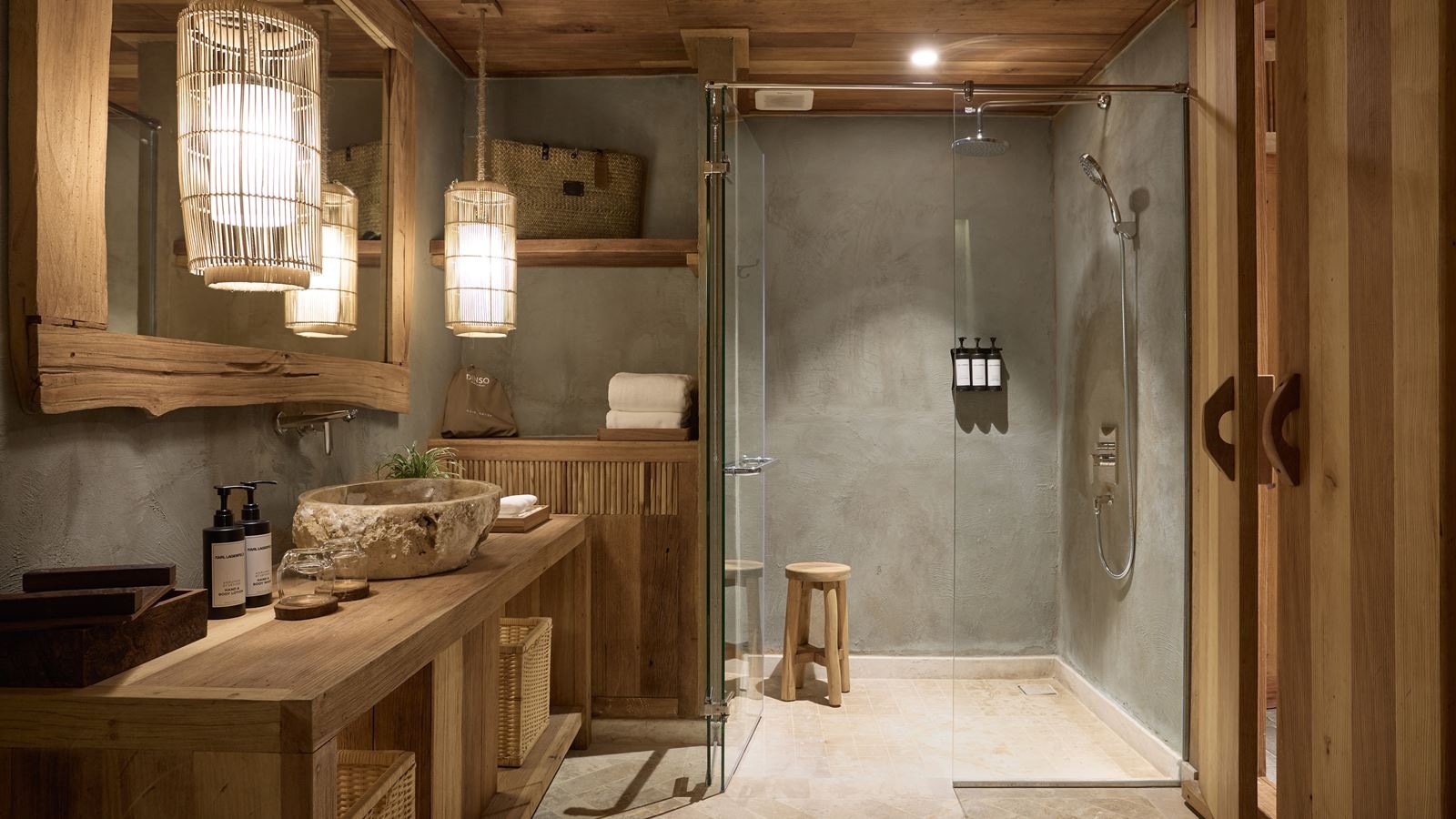 rooms-premium-pool-access-garden