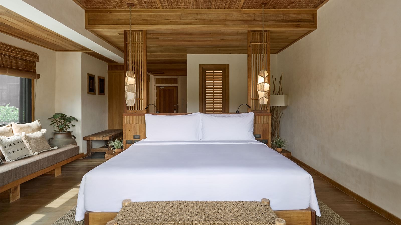 rooms-grand-sea-view-pool-access