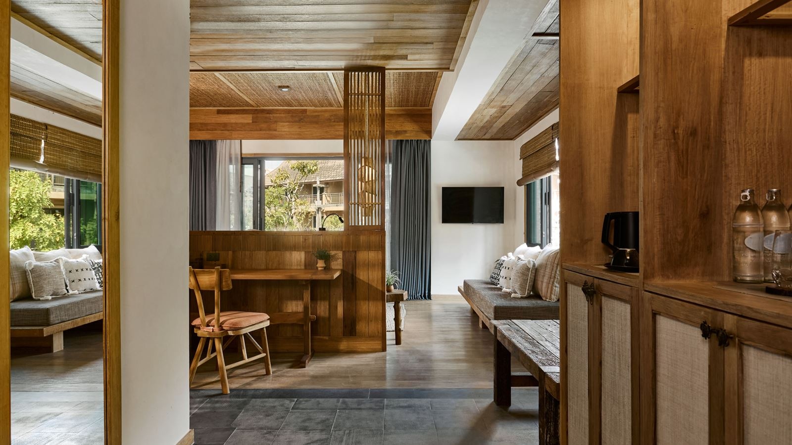 rooms-grand-garden-view-pool-access