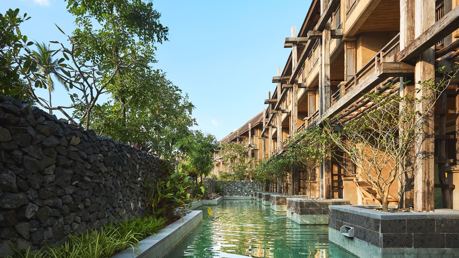 rooms-grand-garden-view-pool-access