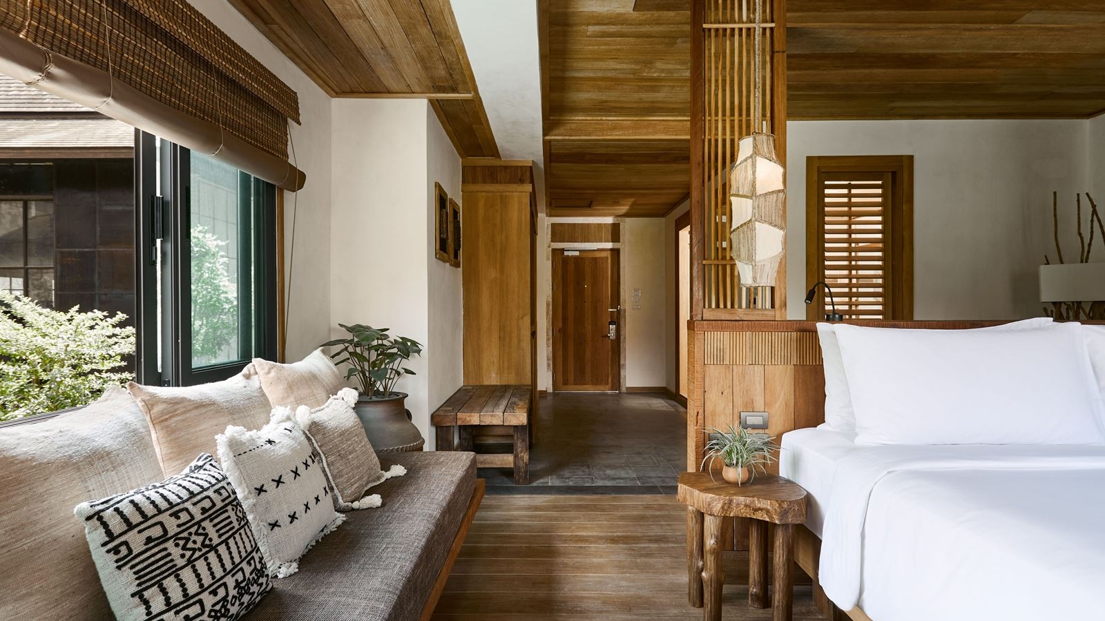 rooms-grand-sea-view