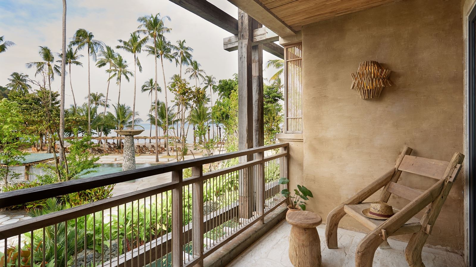 rooms-grand-sea-view