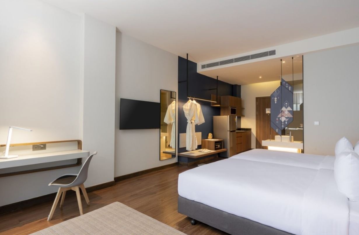 rooms-premium-deluxe-room