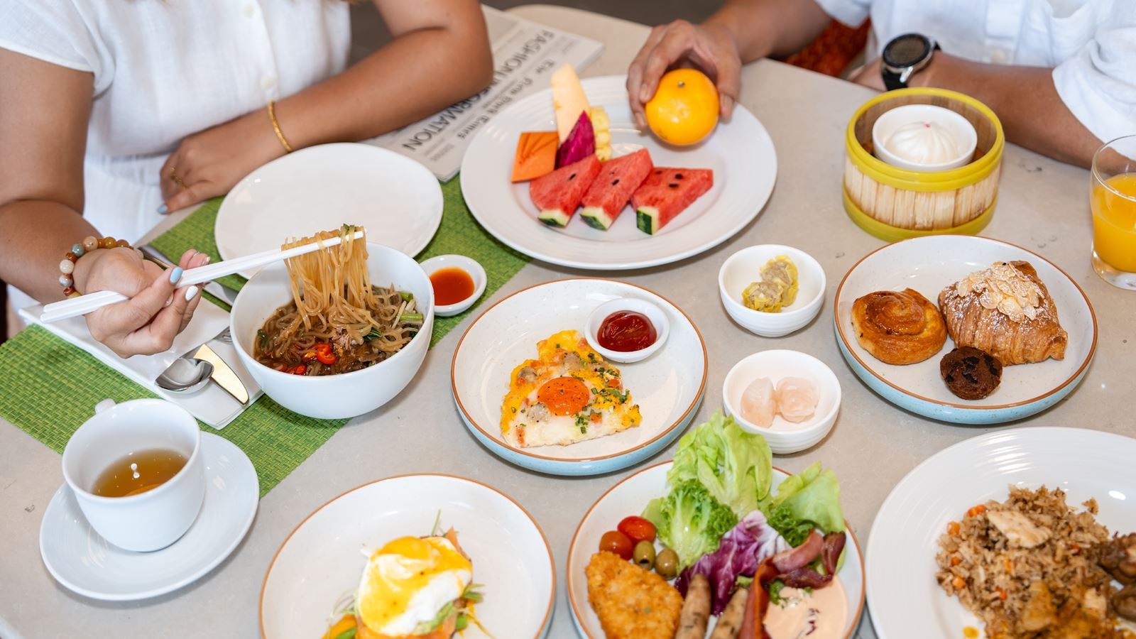 restaurants-the-parlour