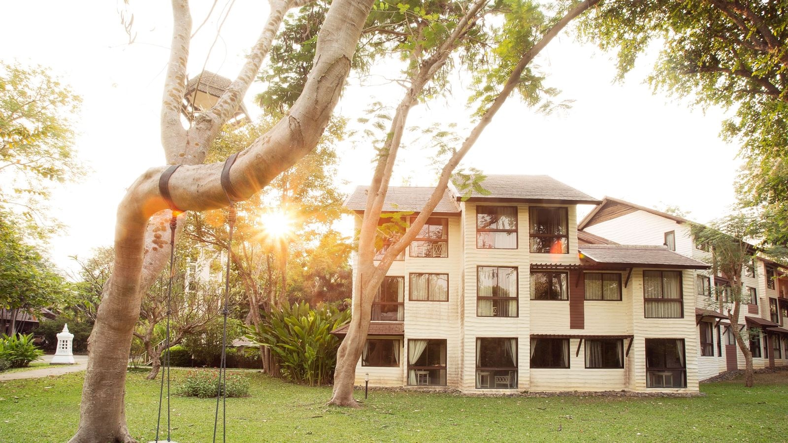 general-main-building