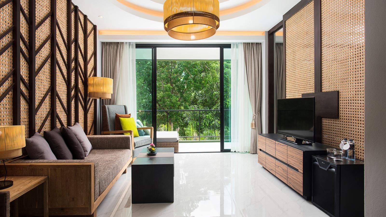 rooms-executive-suite