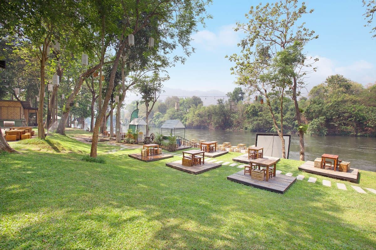 restaurants-river-romance