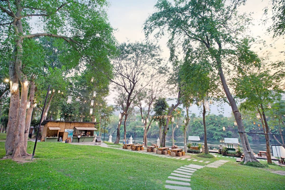 restaurants-river-romance