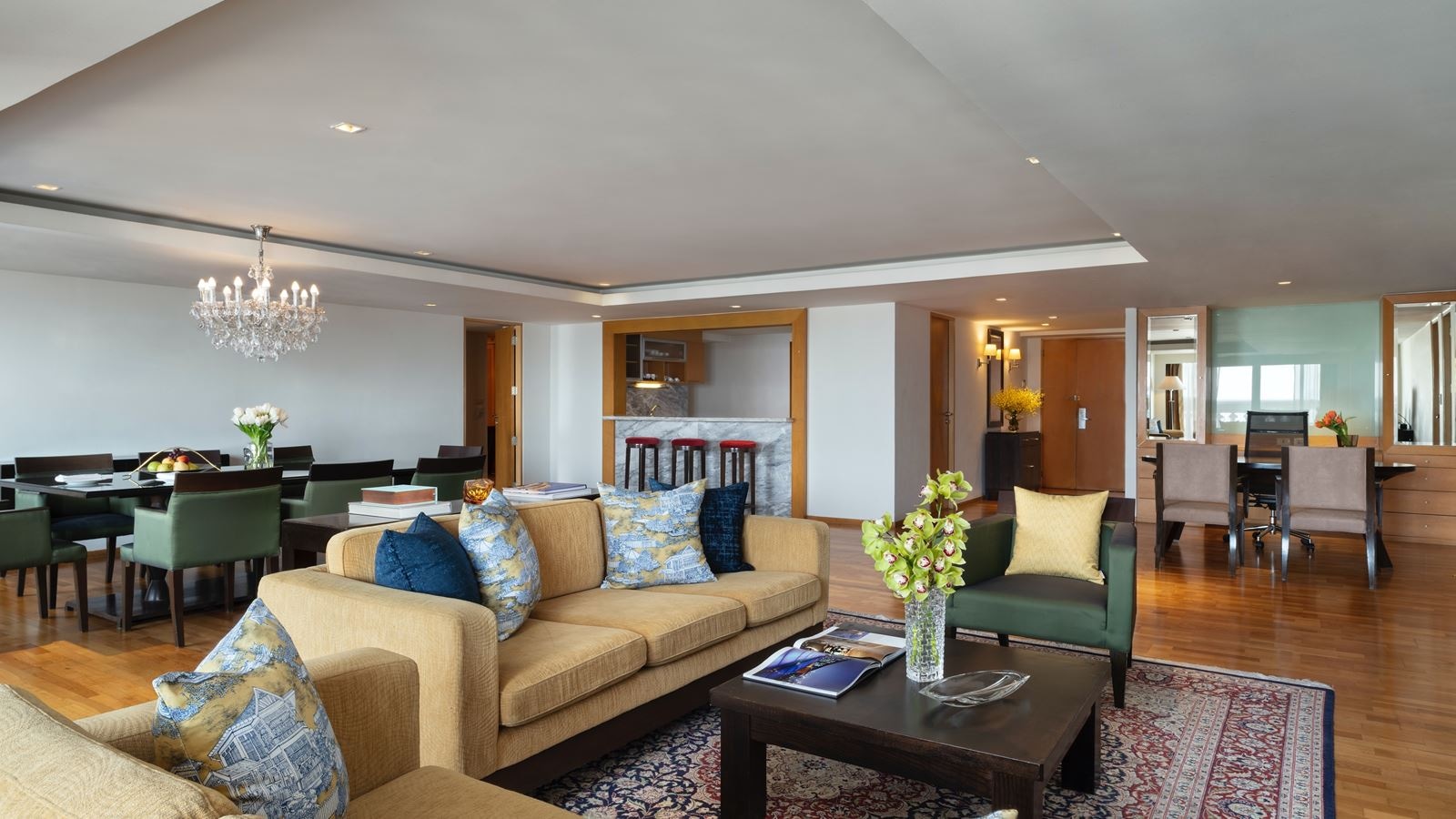 rooms-tower-club-suite-3-bedroom