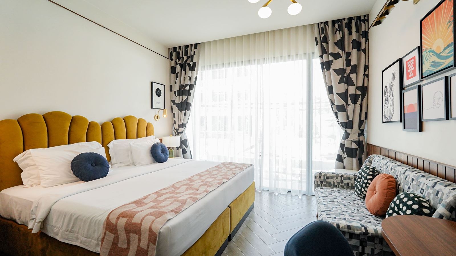 rooms-superior-pool-access