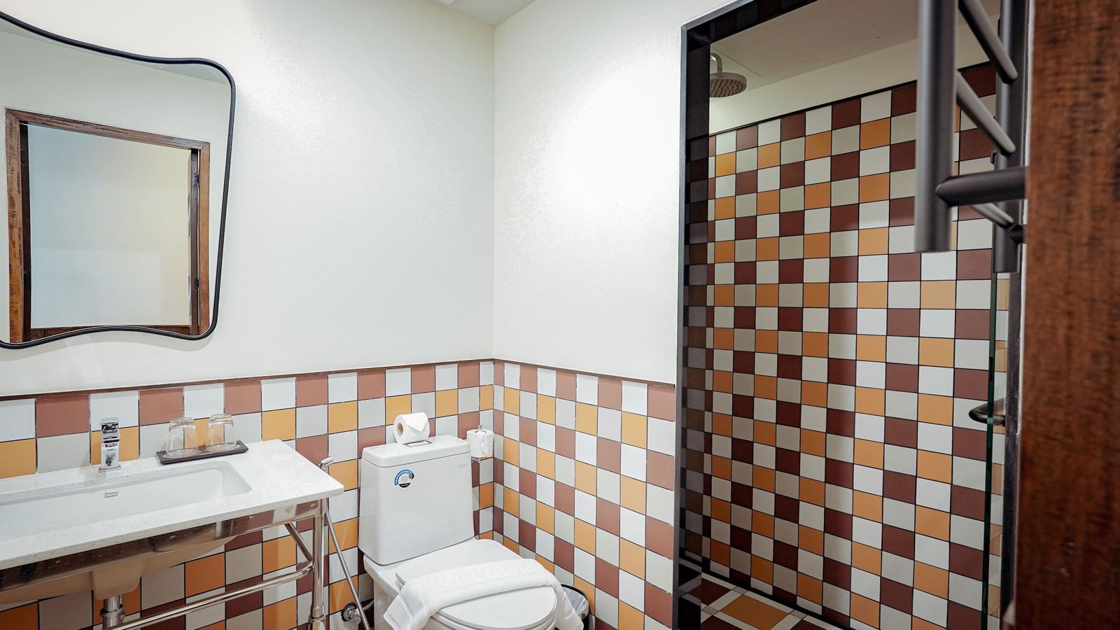 rooms-deluxe-pool-access