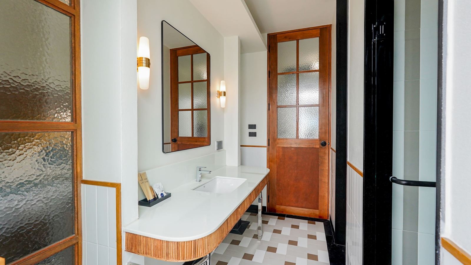 rooms-standard-lagoon-villa