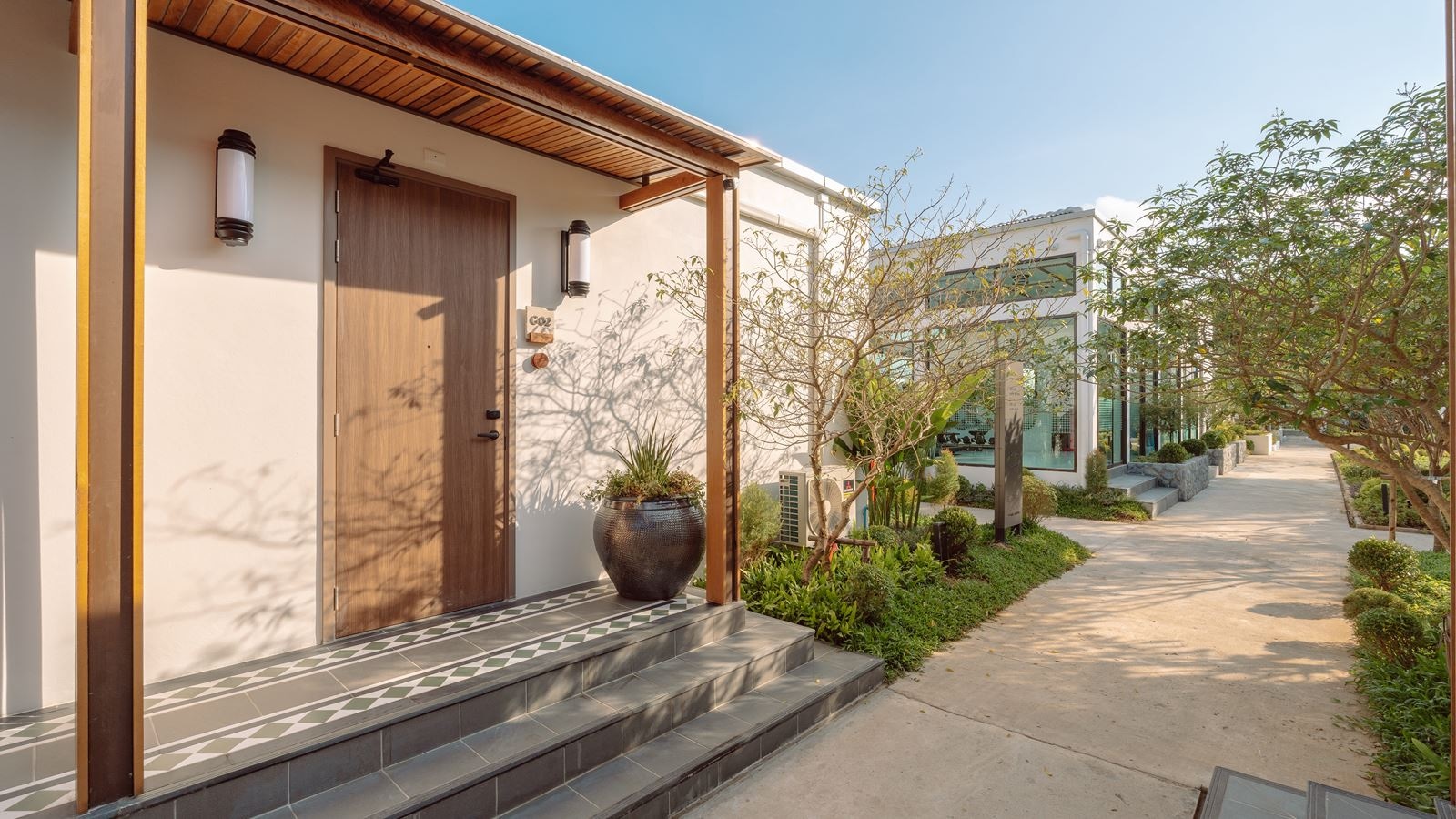 rooms-onebedroom-lagoon-suite-villa