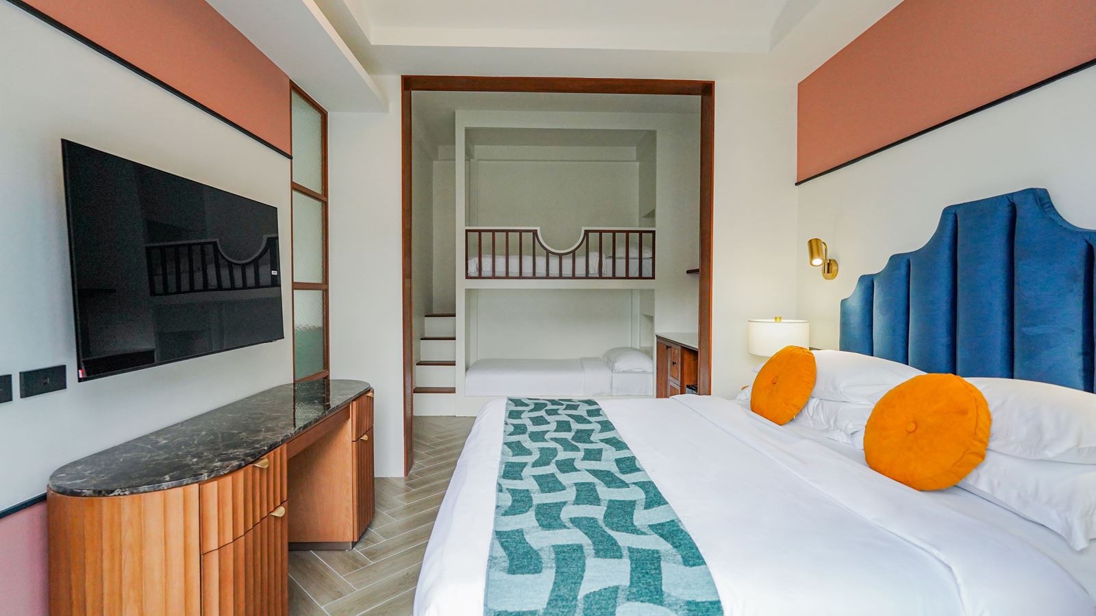 rooms-twobedroom-lagoon-villa