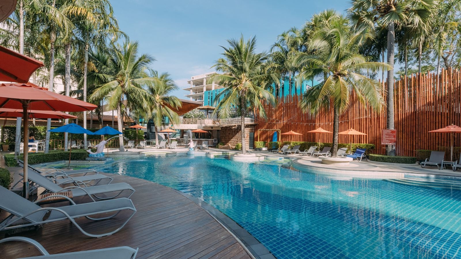 pools-outdoor-pool