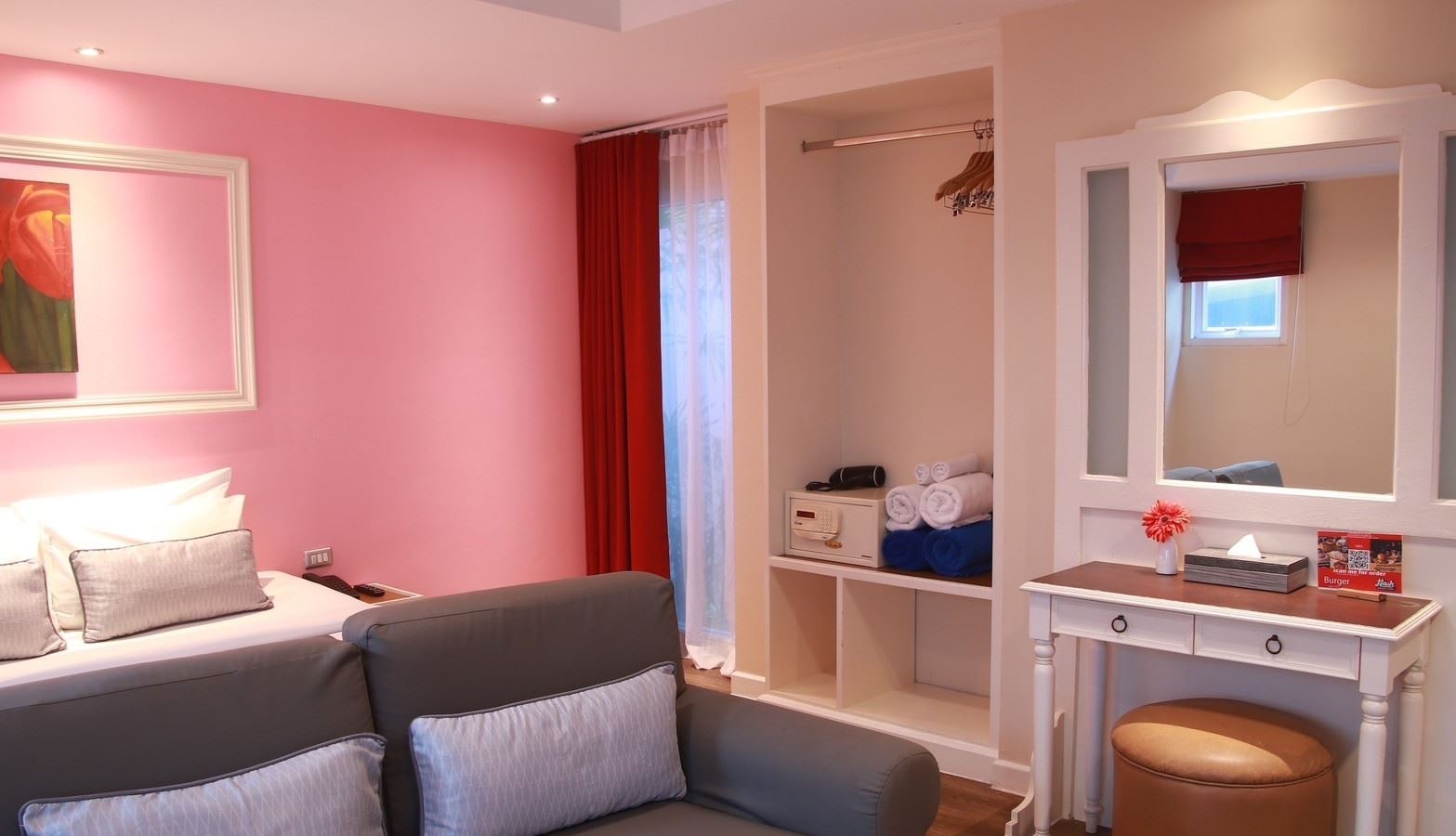 rooms-family-room