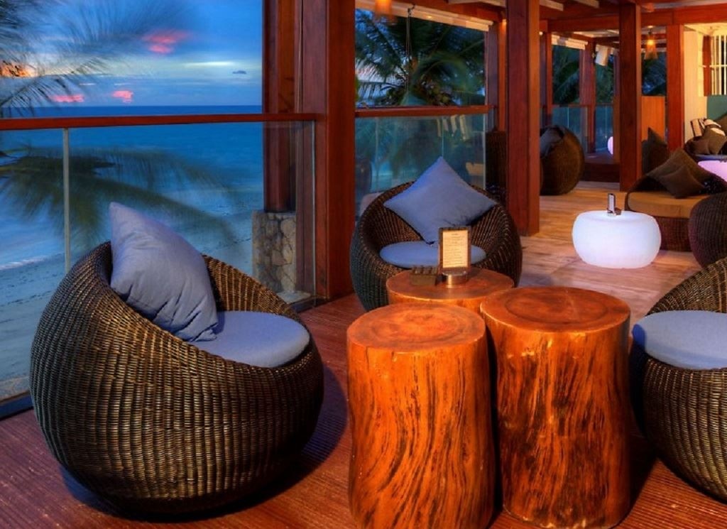 restaurants-firefly-lounge