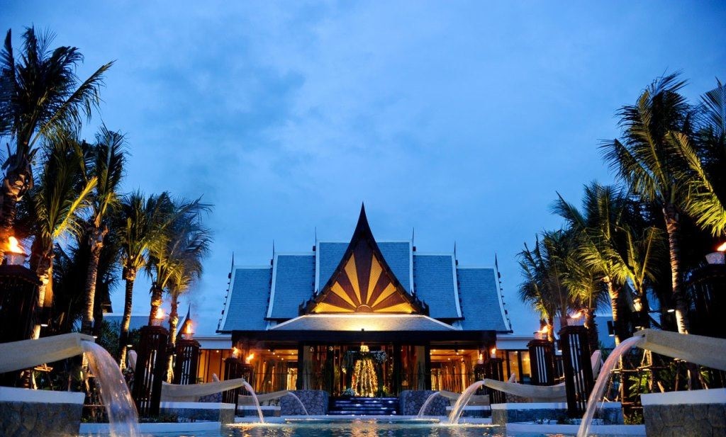 general-main-building