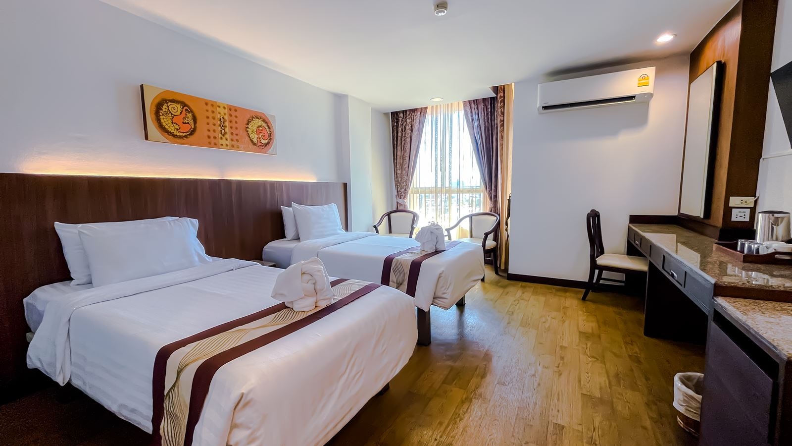 rooms-superior-twin-room