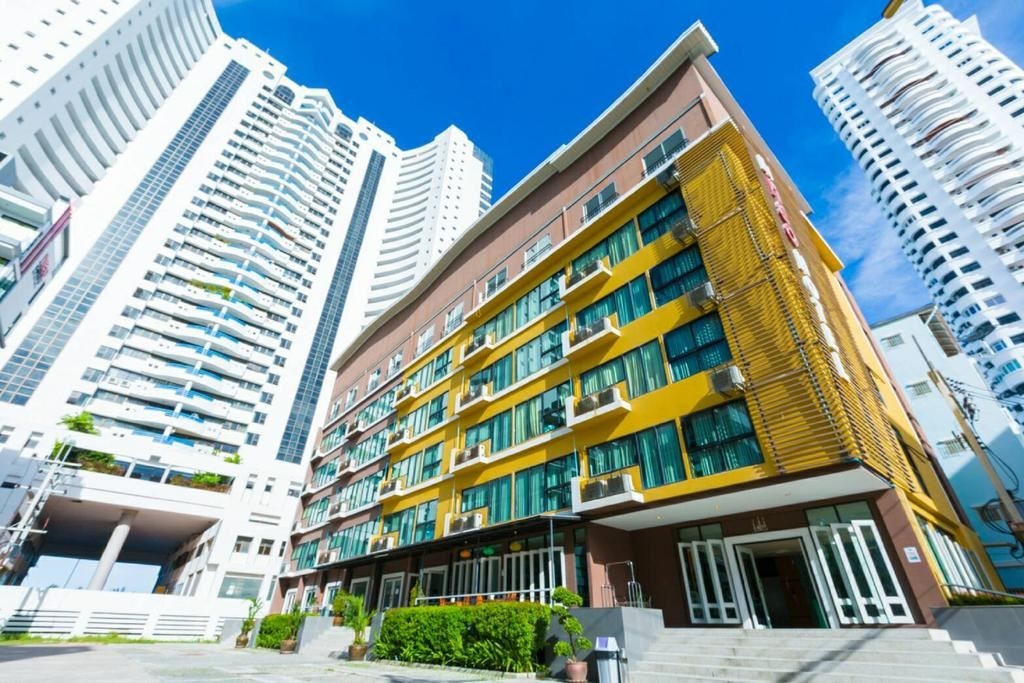 general-main-building