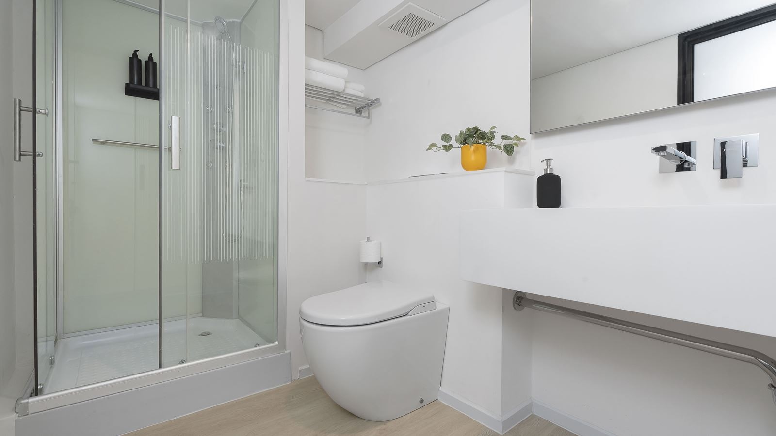 rooms-two-bedroom-duplex-family