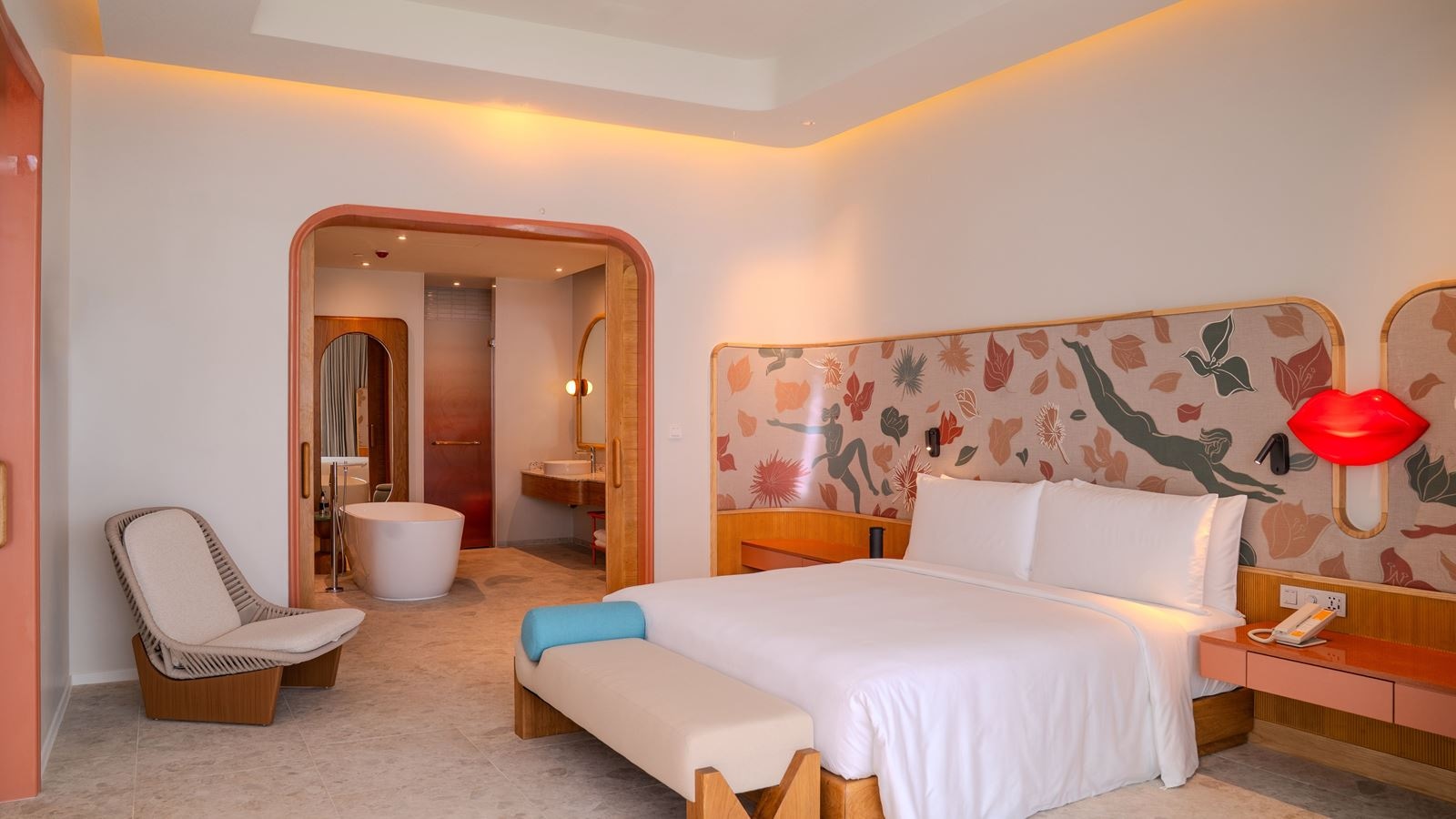 rooms-deluxe-one-bedroom-suite-with-ocean-view-and-private-pool