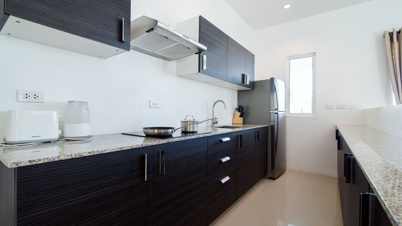 rooms-royal-villa-3-bedroom-2-bathroom