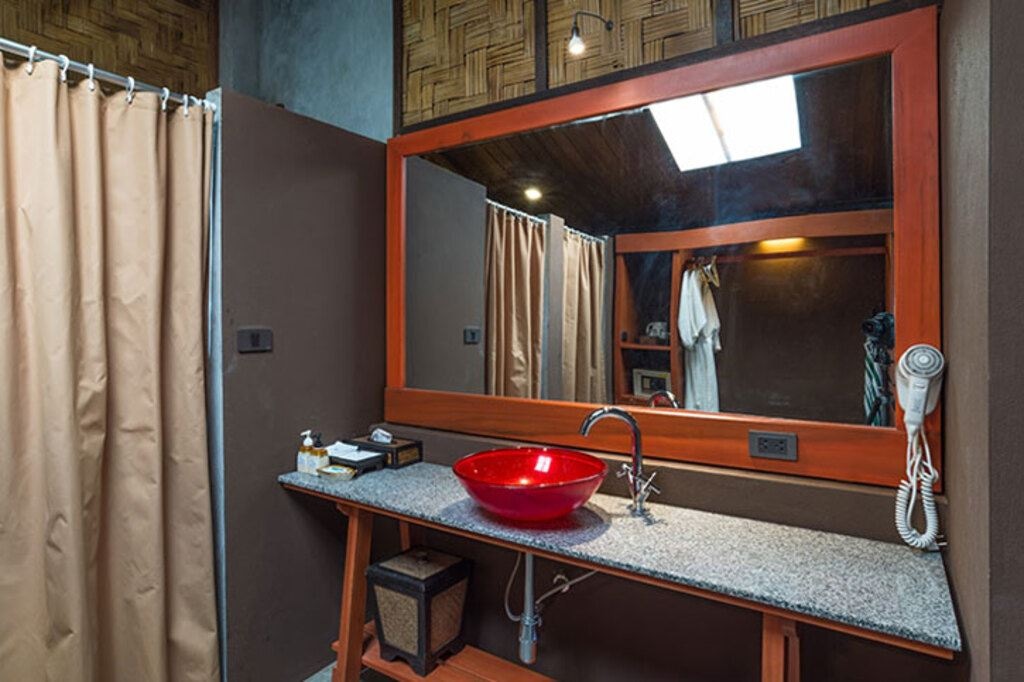 rooms-suite-with-garden-view