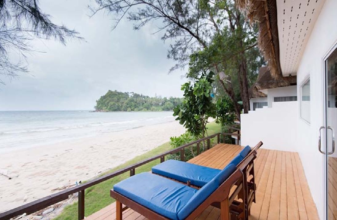 rooms-suite-beachfront