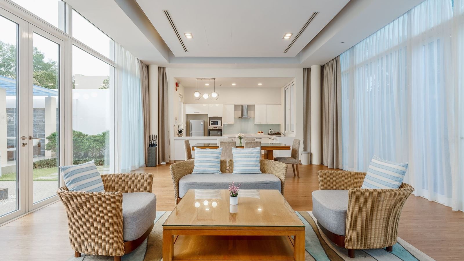 rooms-vg2b2-bedroom-pool-villa-with-kitchen-390-sqm