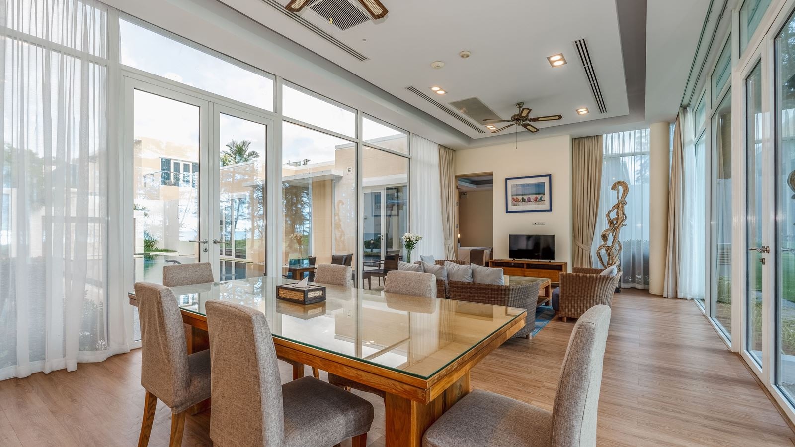 rooms-vf2b2-bedroom-ocean-front-pool-villa-420-sqm