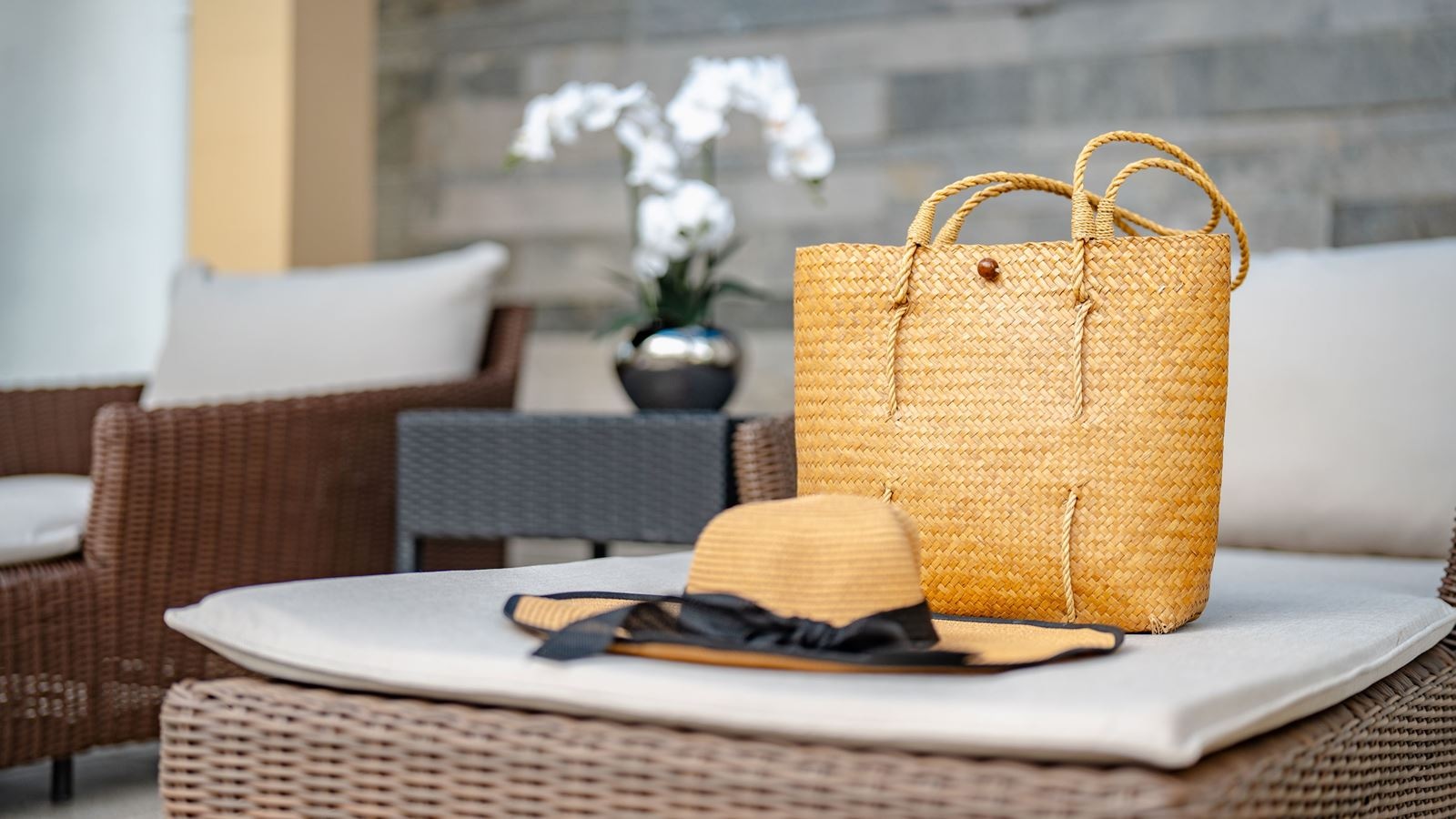 rooms-vf2b2-bedroom-ocean-front-pool-villa-420-sqm