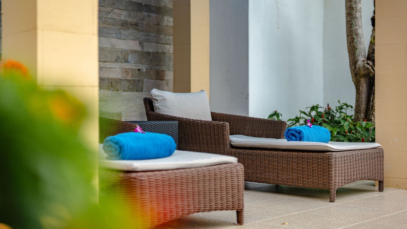 rooms-vf2b2-bedroom-ocean-front-pool-villa-420-sqm