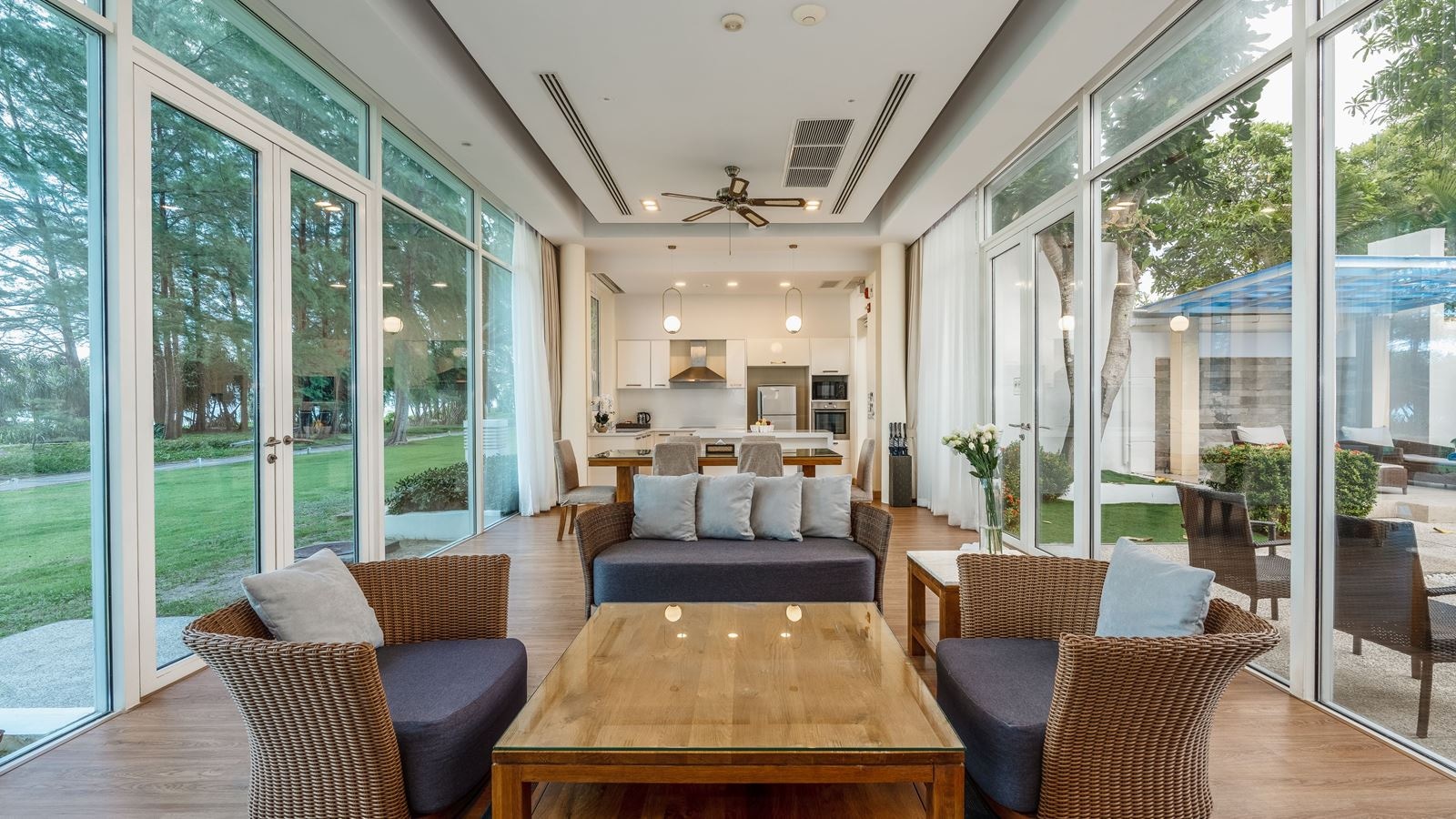 rooms-vf2b2-bedroom-ocean-front-pool-villa-420-sqm