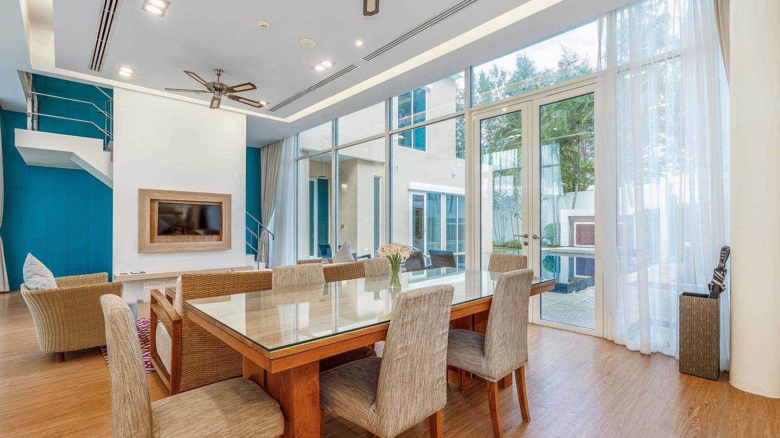 rooms-vo4b4-bedroom-pool-villa-with-kitchen-495-sqm