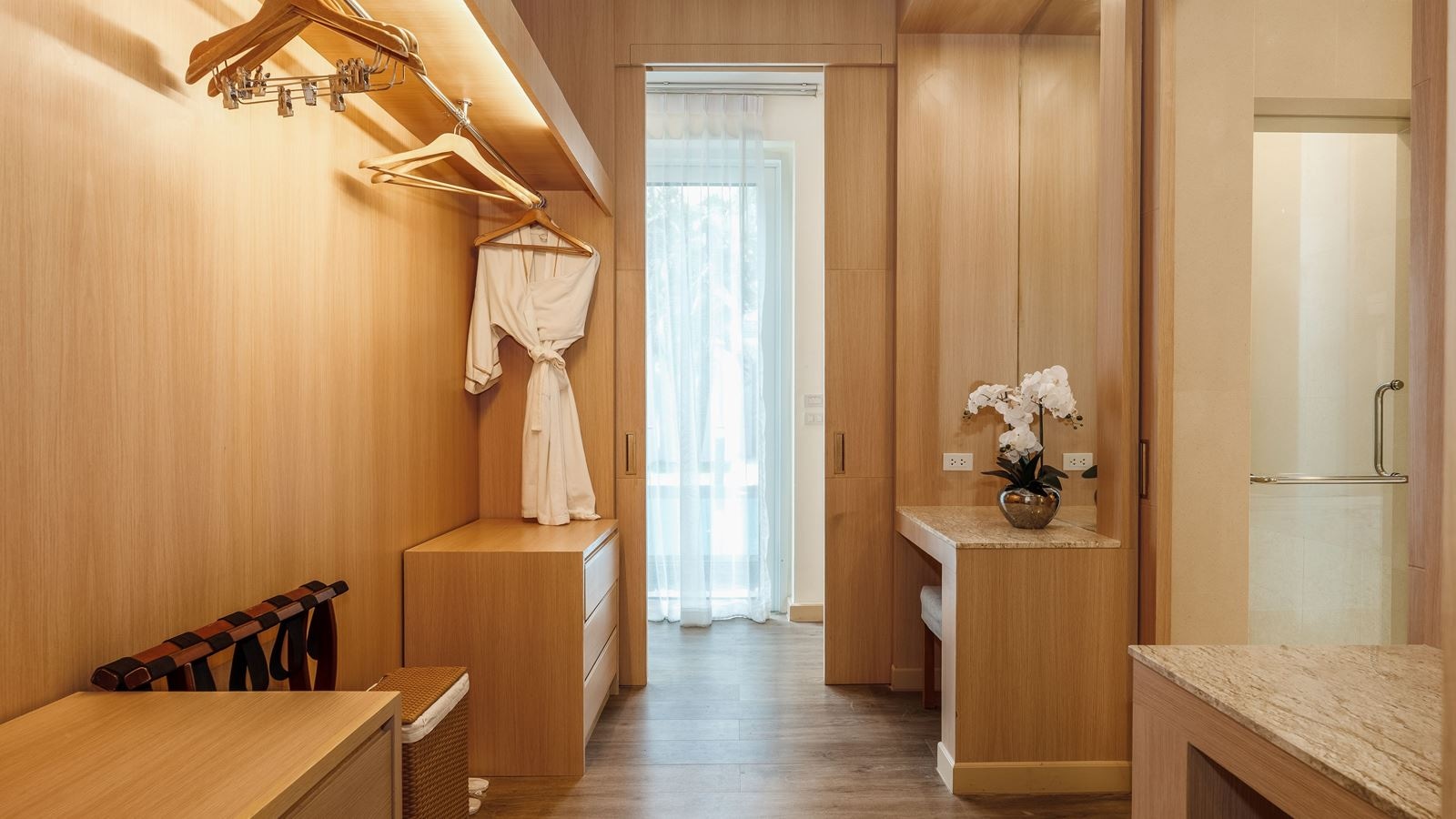 rooms-vo4b4-bedroom-pool-villa-with-kitchen-495-sqm