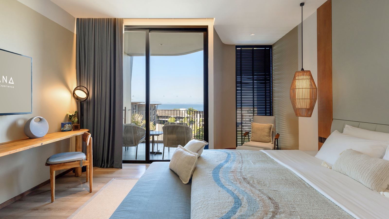 rooms-luxe-ocean-view