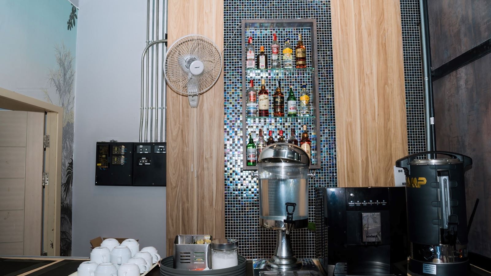 restaurants-sun-sea-sand-restaurant