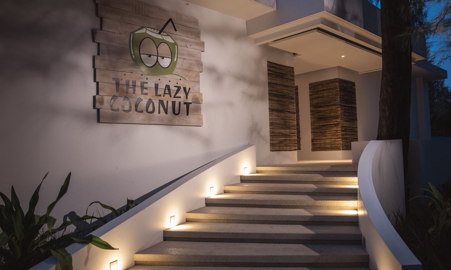 restaurants-the-lazy-coconut