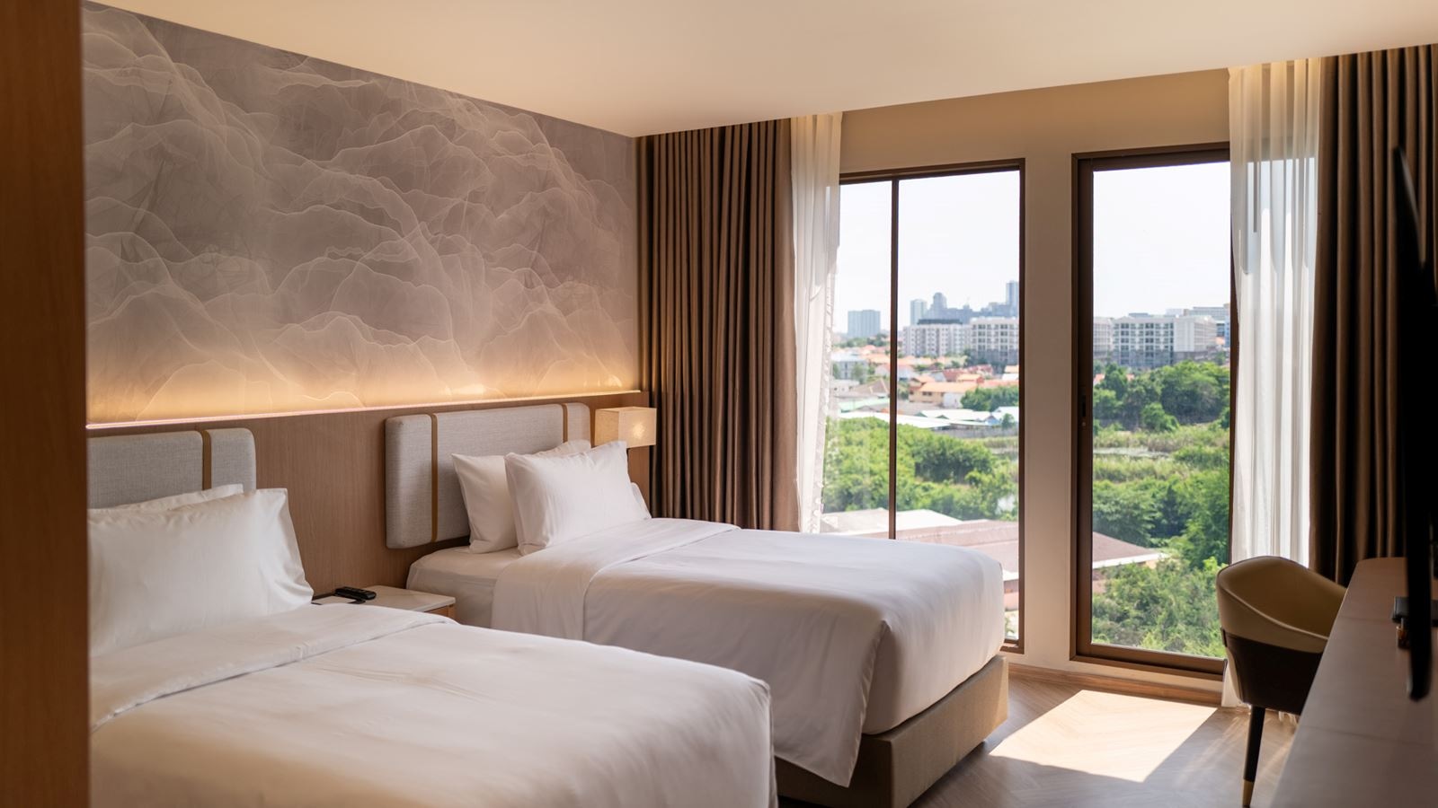 rooms-deluxe-twin-room