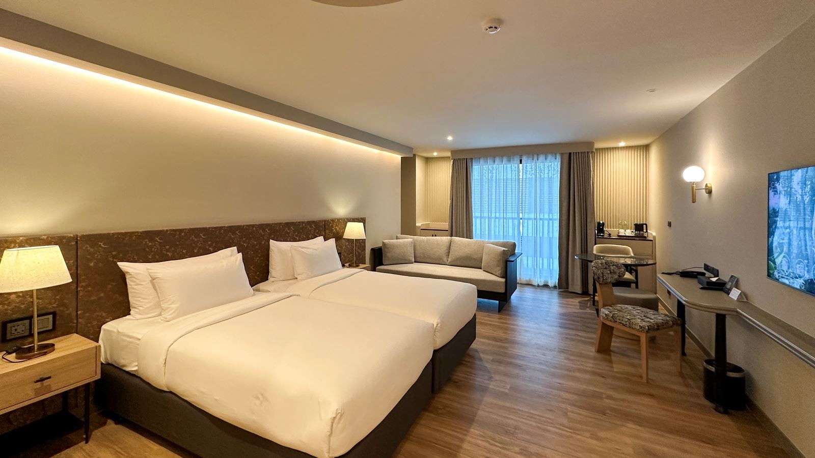 rooms-suites