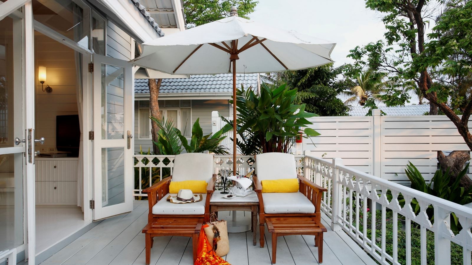 rooms-villa-one-bedroom-garden-view