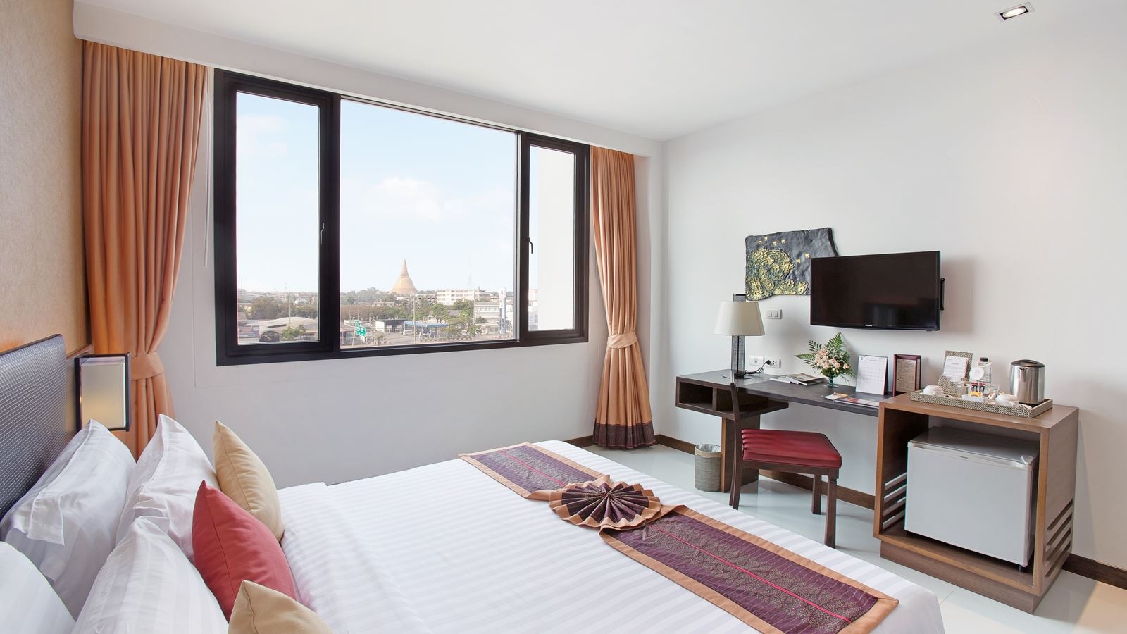 rooms-deluxe-chedi-view