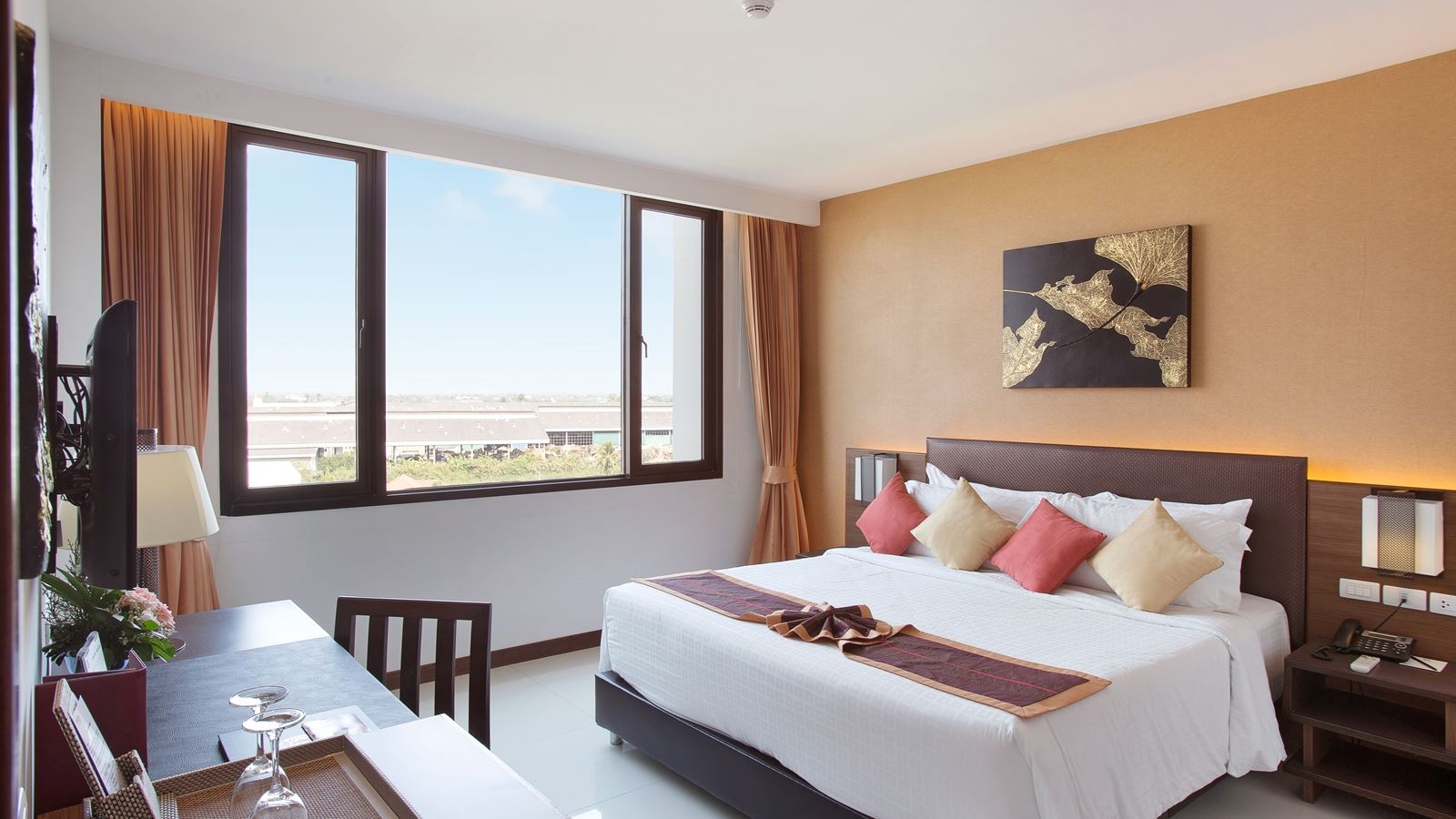 rooms-executive-suite