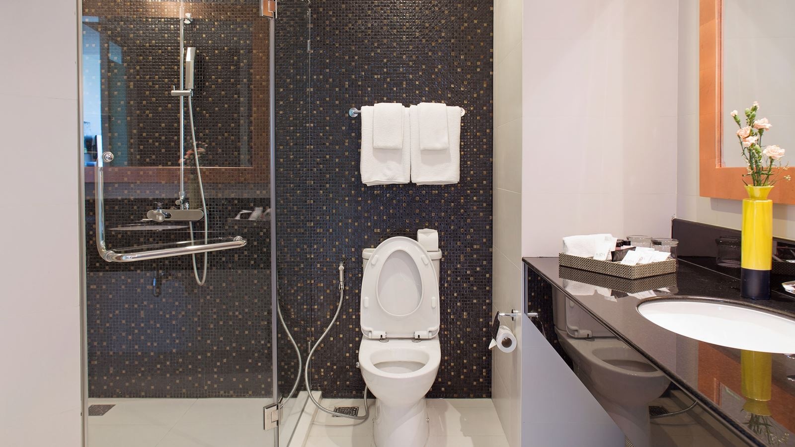 rooms-executive-suite