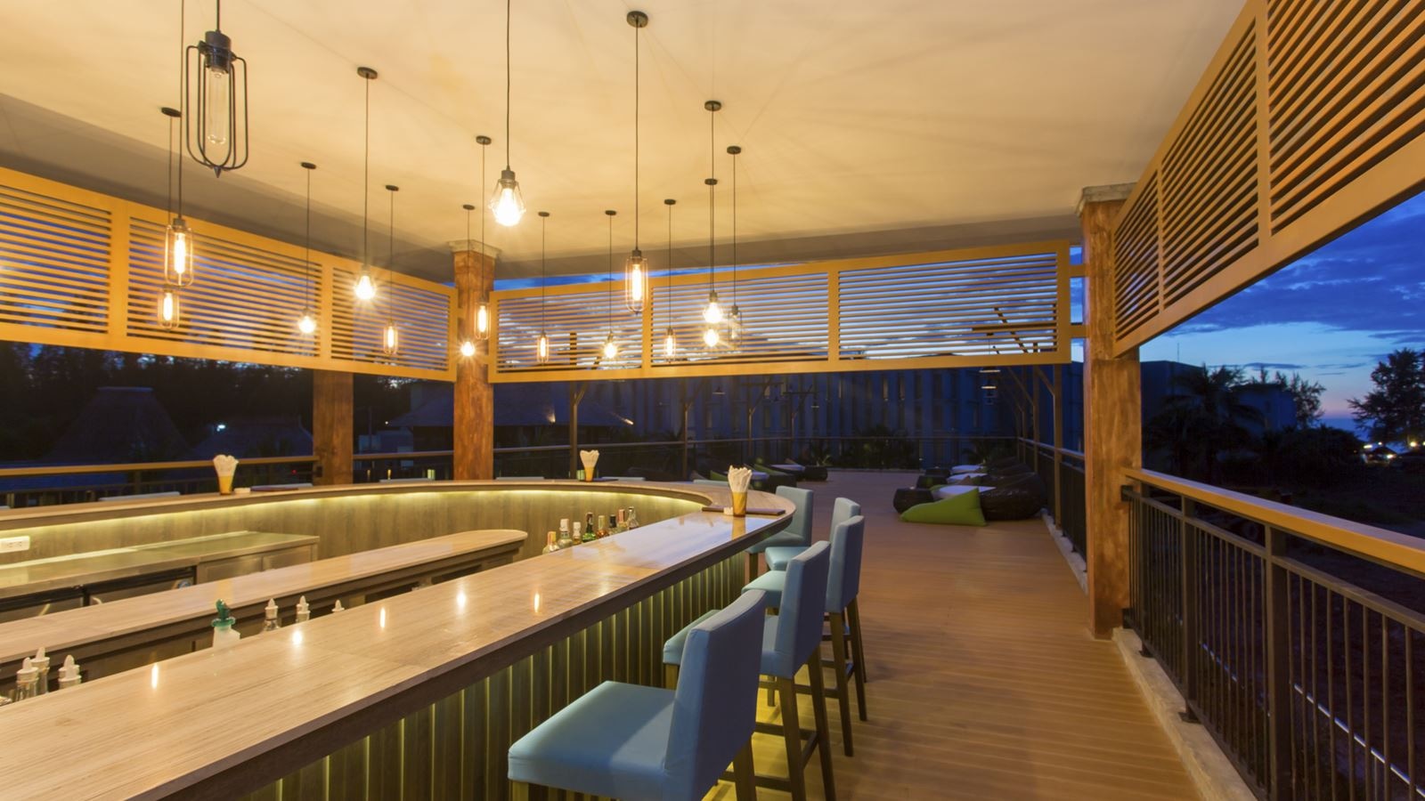 bars-music-and-wine-bar