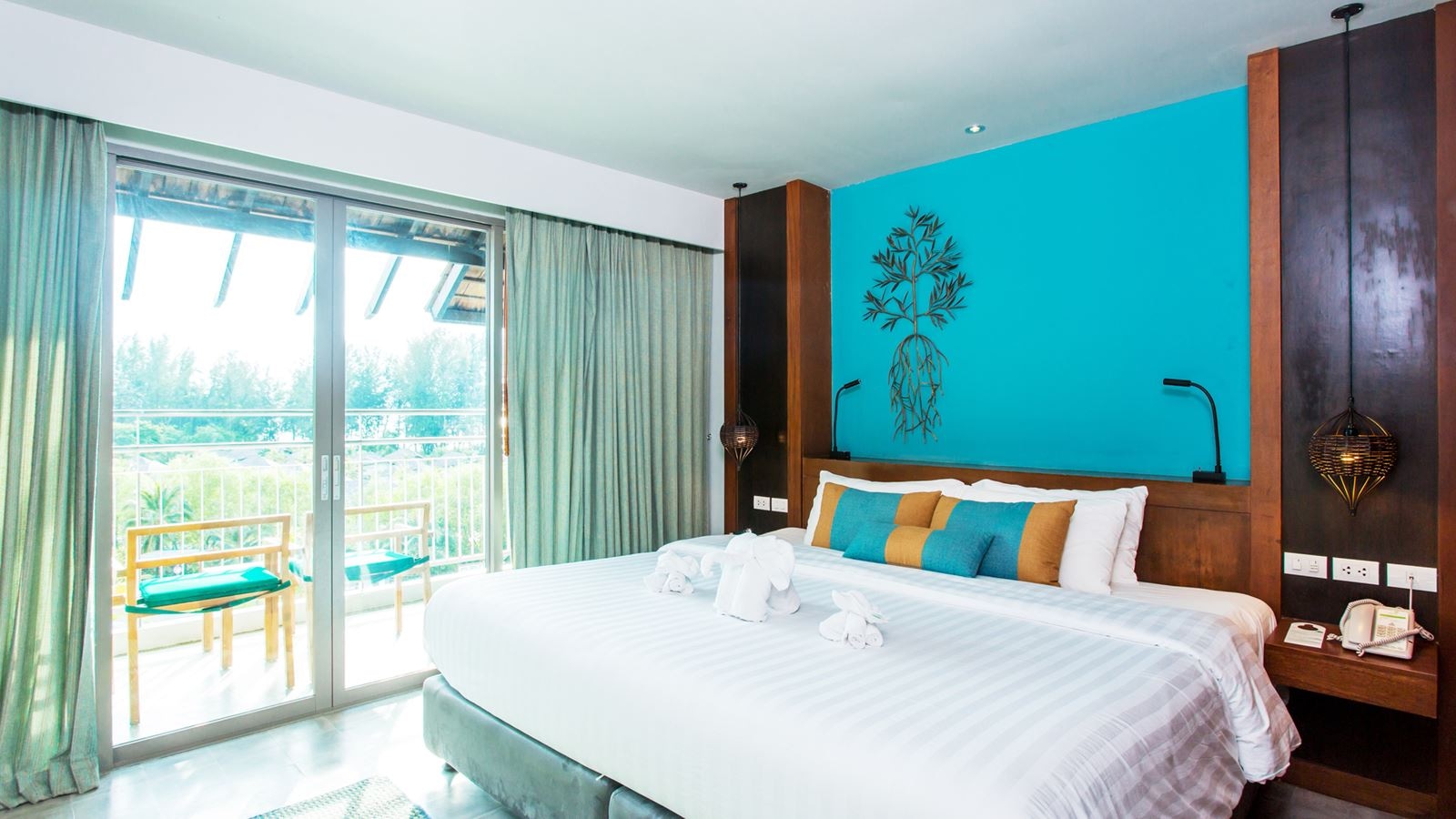 rooms-deluxe-suite-premium