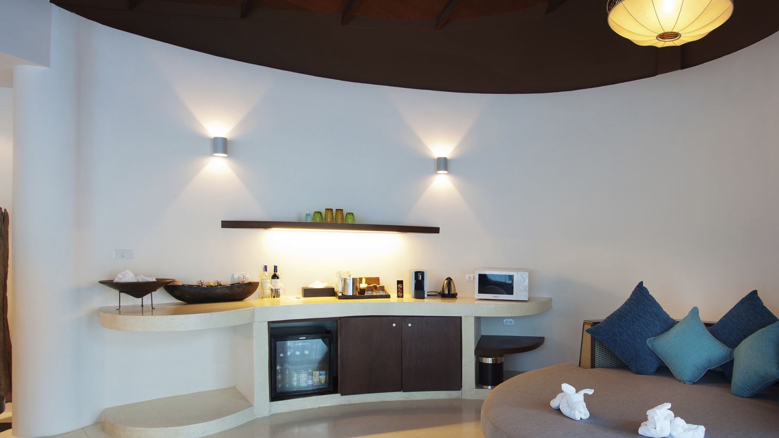 rooms-villa-garden-view